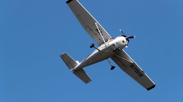 Самолет  Cessna 182, архивное фото - Sputnik Беларусь