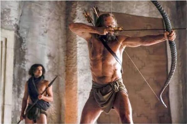 Рэйф Файнс в роли Одиссея в фильме 2024 года Возвращение Одиссея (The Return) режиссера Уберто Пазолини