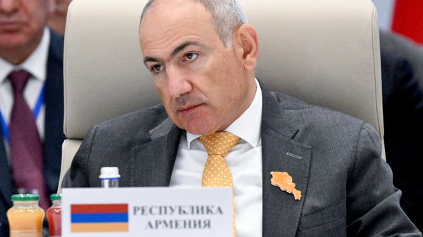 Премьер-министр Армении Никол Пашинян на заседании Евразийского межправсовета в Чолпон-Ате - Sputnik Беларусь
