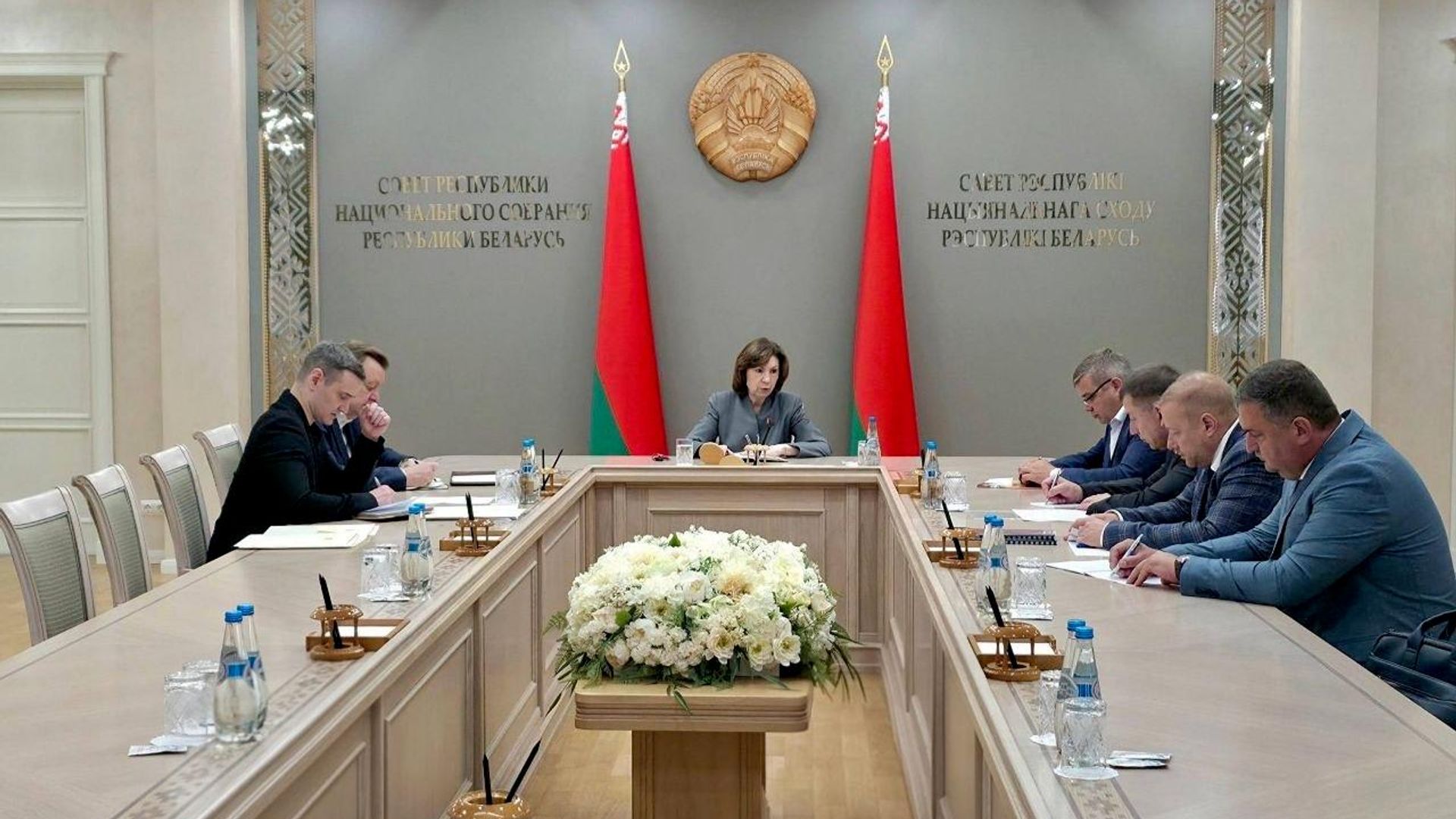 Председатель Совета Республики Наталья Кочанова провела в субботу совещание по сотрудничеству со странами Африки - Sputnik Беларусь, 1920, 08.08.2026