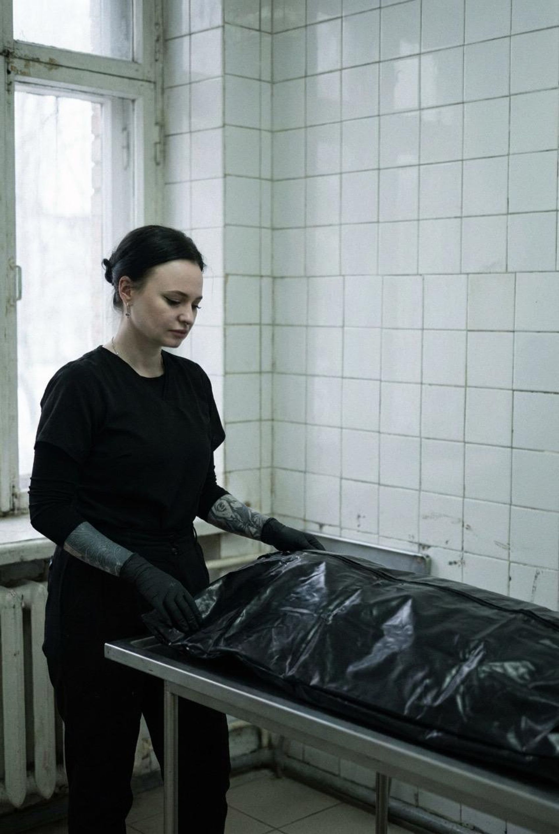 Рабочие будни танатопрактика Алисы Алмазовой Рабочие будни танатопрактика Алисы Алмазовой - Sputnik Беларусь, 1920, 10.08.2026