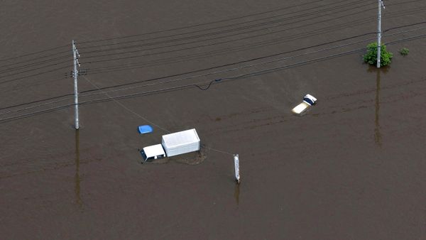 Вид сверху на затопленные участки после сильных дождей в Сакуре - Sputnik Беларусь