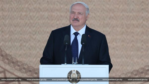 Президент Беларуси Александр Лукашенко на фестивале Зов Полесья в Лясковичах - Sputnik Беларусь