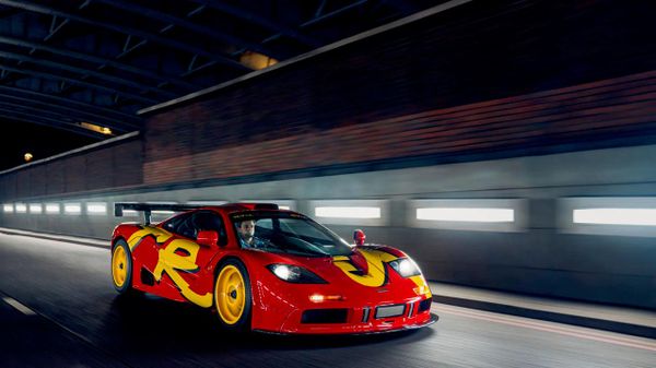 Cпорткар McLaren F1 GTR - Sputnik Беларусь