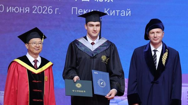 Биотехнолог в семье президента: год событий в жизни Николая Лукашенко (видео) - Sputnik Беларусь