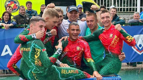 Участники сборной юношей и юниоров Беларуси на ЧМ по пожарно-спасательному спорту  - Sputnik Беларусь