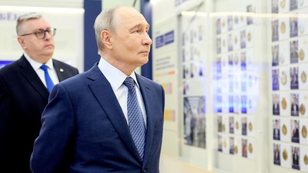 Президент России Владимир Путин посетил Московский педагогический госуниверситет - Sputnik Беларусь