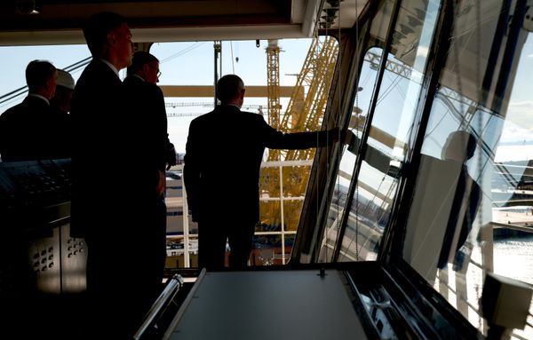 Прэзідэнт Расіі на танкеры-газавозе "Пётр Столыпин". - Sputnik Беларусь