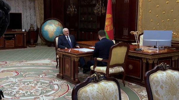 Лукашенко призвал встряхнуть молодежь (видео) - Sputnik Беларусь