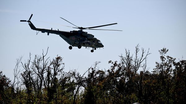 Штурмовые подразделения ВС РФ на Запорожском направлении отрабатывают штурм опорных пунктов и позиций противника - Sputnik Беларусь