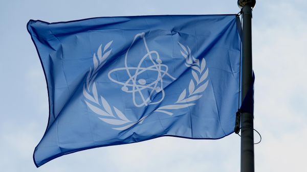 Флаг МАГАТЭ - Sputnik Беларусь