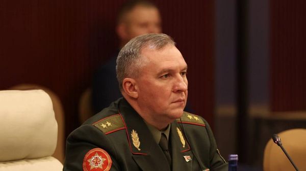 Министр обороны Беларуси Виктор Хренин - Sputnik Беларусь