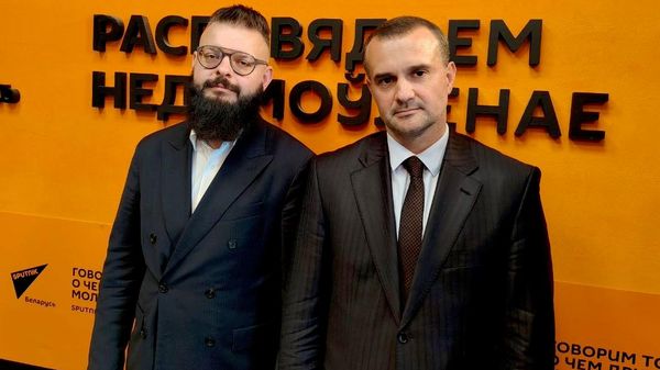 Утлик – Шоломицкий: многим политикам надо учиться подходу Лукашенко к ИИ - Sputnik Беларусь