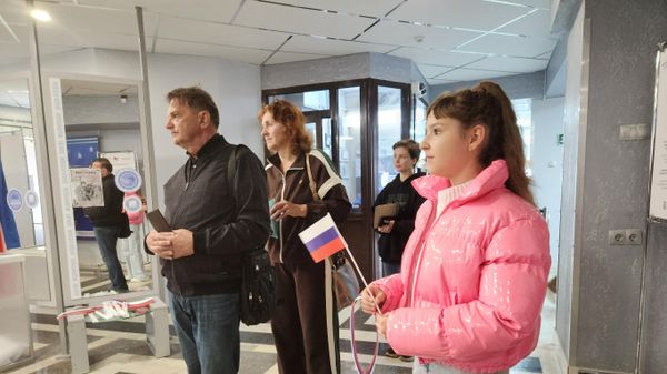 Галасаванне на выбарах у Дзярждуму РФ у Віцебску - Sputnik Беларусь