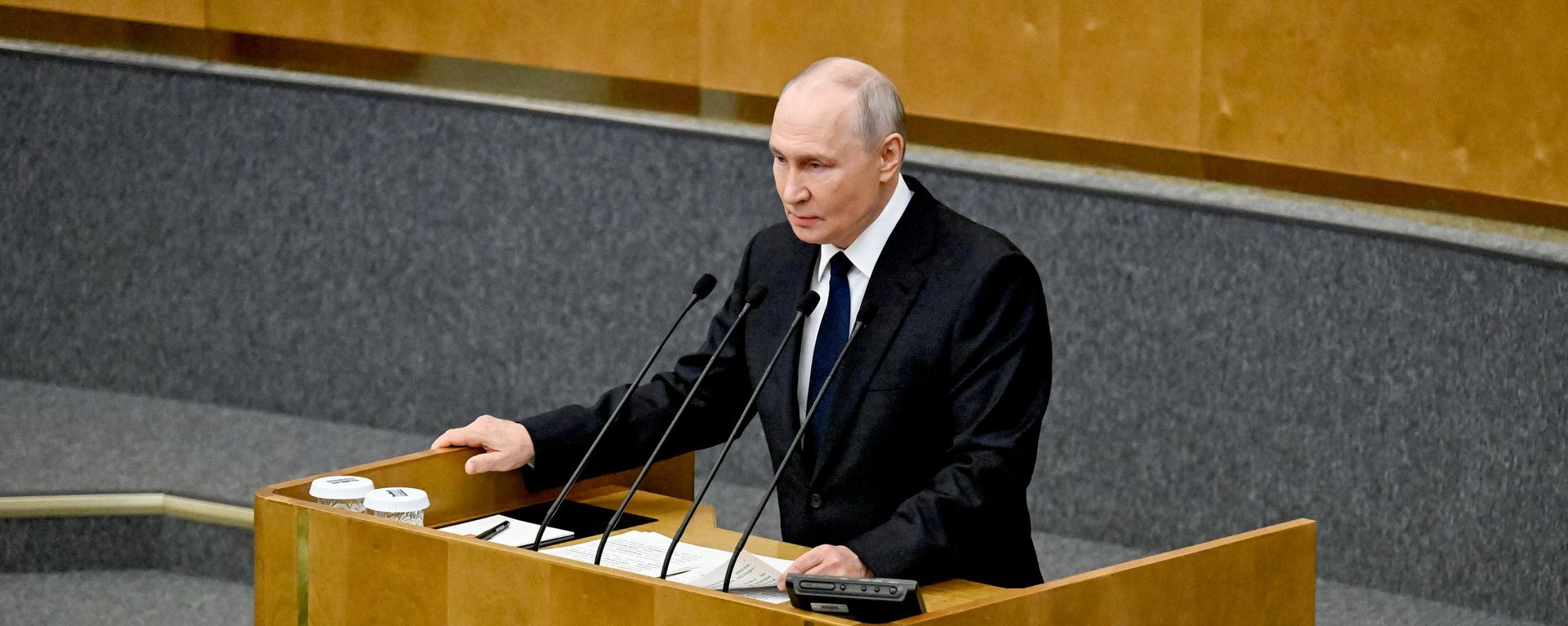 Першае пленарнае пасяджэнне Дзярждумы РФ дзявятага склікання пры ўдзеле прэзідэнта Уладзіміра Пуціна - Sputnik Беларусь, 1920, 30.09.2026