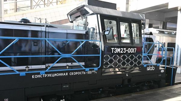 Інавацыйны расійскі цеплавоз ТЭМ23 - Sputnik Беларусь