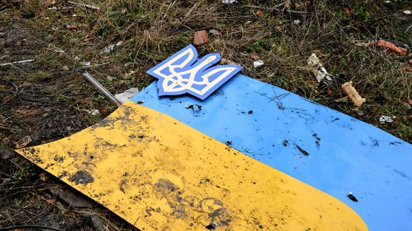 Флаг и герб Украины - Sputnik Беларусь