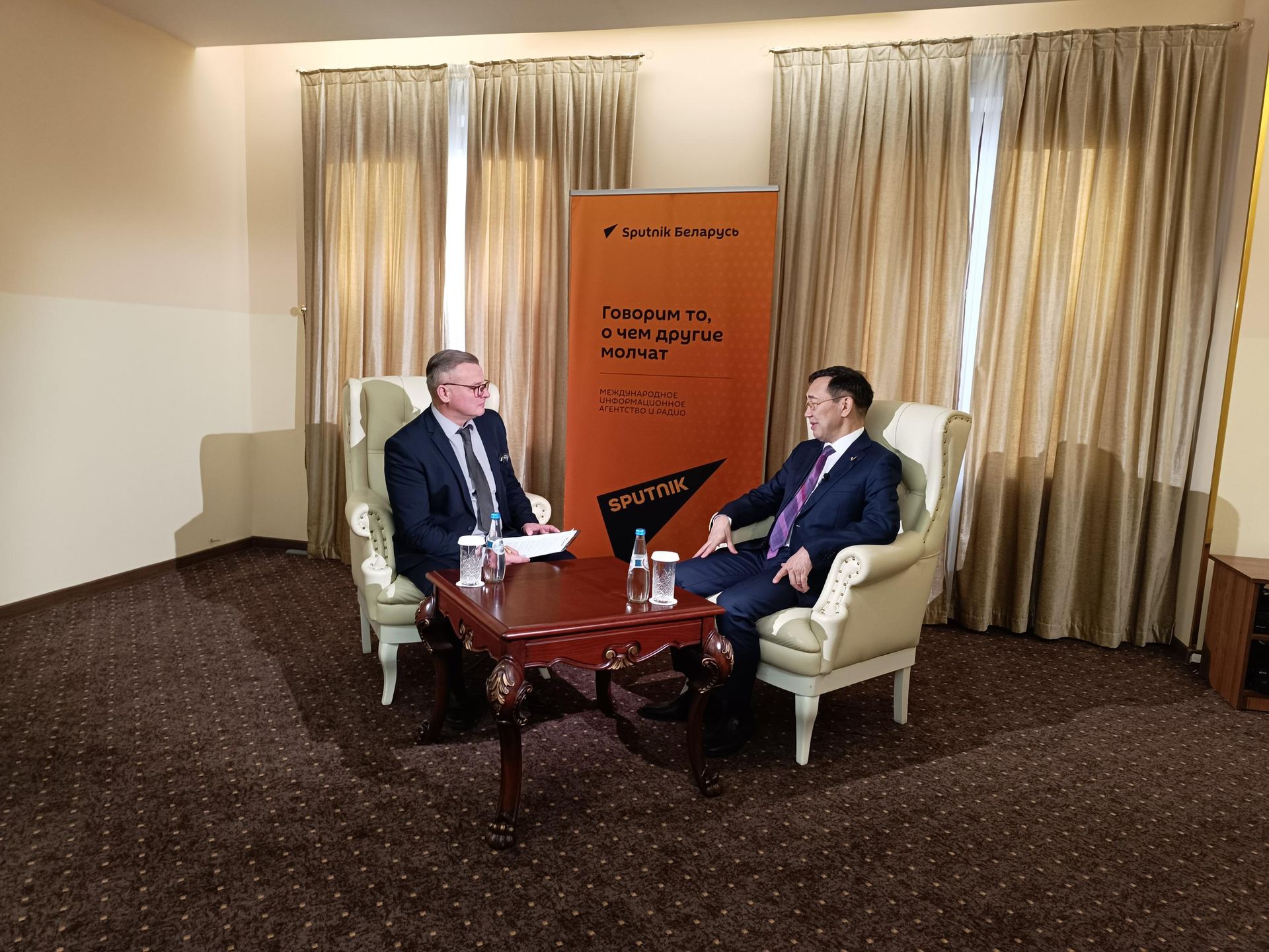 Глава Республики Саха (Якутия) Айсен Николаев дал интервью Sputnik Беларусь - Sputnik Беларусь, 1920, 02.10.2026