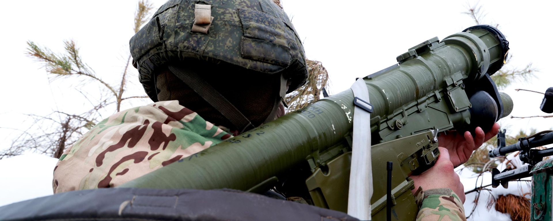 Ваеннаслужачы РФ з пераносным зенітным ракетным комплексам Верба - Sputnik Беларусь, 1920, 06.10.2026