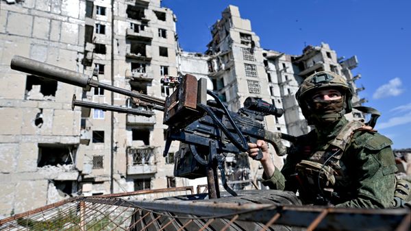 Боевое дежурство МОГ группировки войск Центр на Добропольском направлении СВО - Sputnik Беларусь