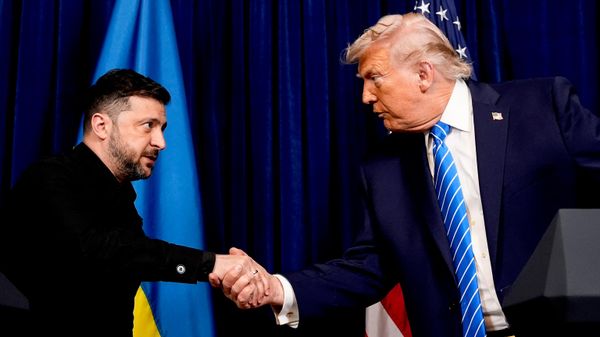 Владимир Зеленский и Дональд Трамп - Sputnik Беларусь