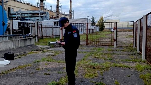 Следователи проводят проверку обстоятельств гибели рабочего на производстве - Sputnik Беларусь