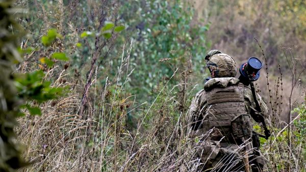 Боевое слаживание военнослужащих 83-й ОДШБр группировки войск Север на Сумском направлении СВО - Sputnik Беларусь
