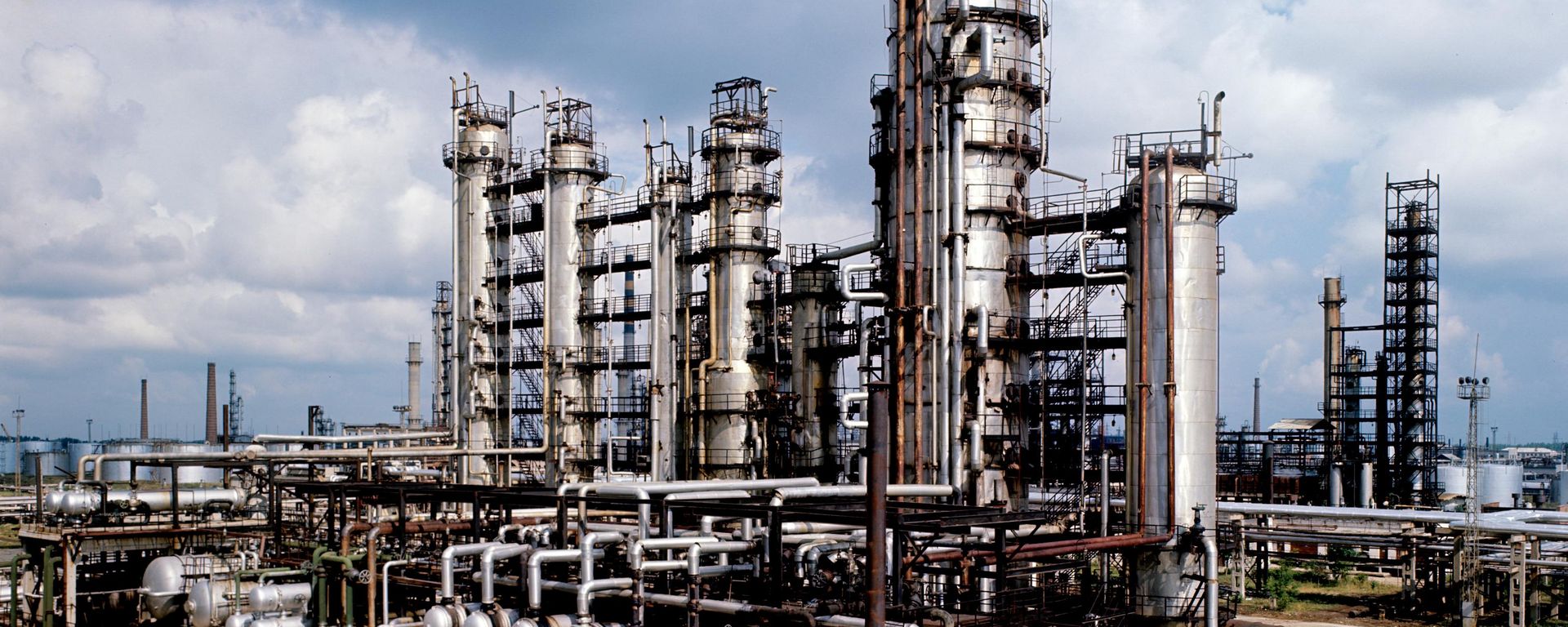 Рязанский нефтеперерабатывающий завод - Sputnik Беларусь, 1920, 15.10.2026