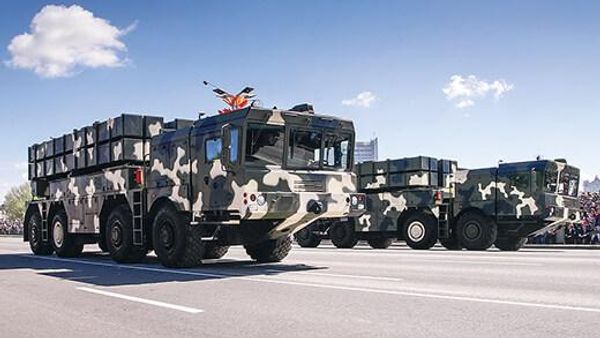 Боевая машина РСЗО Полонез - Sputnik Беларусь