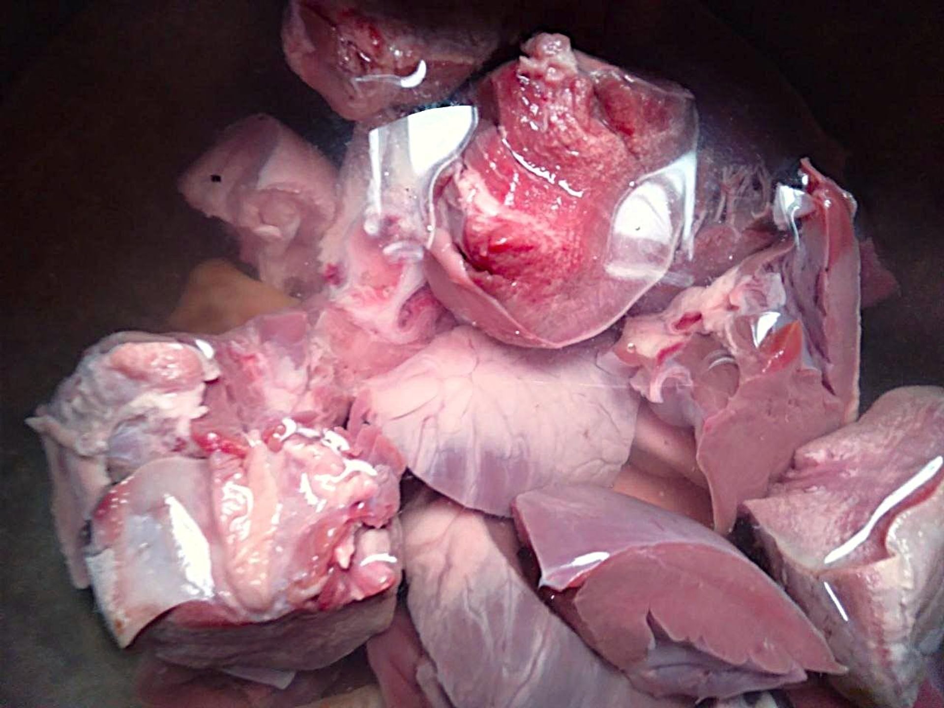 Мяса для поліўкі парэзаць вялікімі кавалкамі Мяса для поліўкі парэзаць вялікімі кавалкамі - Sputnik Беларусь, 1920, 20.10.2026