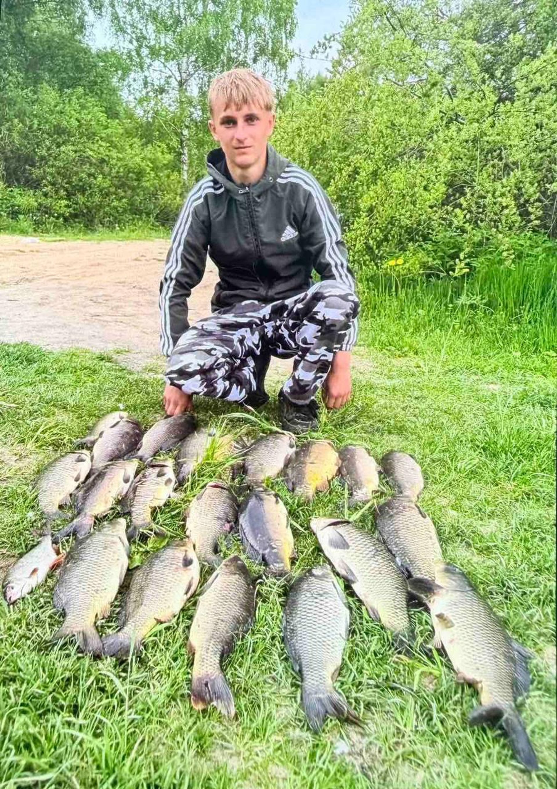 Старший сын Андрея и Вероники –15-летний Вадим – сейчас учится в колледже в Орше. - Sputnik Беларусь, 1920, 20.10.2026