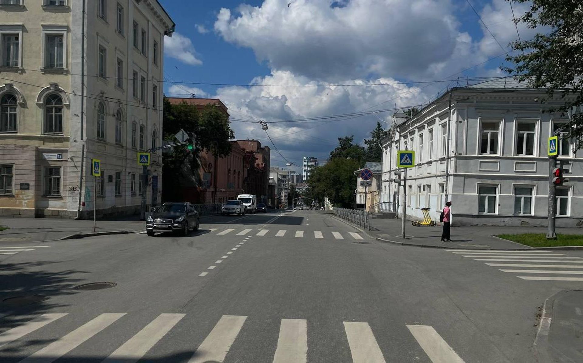 Где-то здесь заседают современные масоны Екатеринбурга Где-то здесь заседают современные масоны Екатеринбурга - Sputnik Беларусь, 1920, 28.10.2026