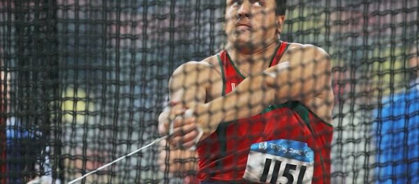 Бронзовый бросок Ивана Тихона на ОИ-2008 в Пекине Бронзовый бросок Ивана Тихона на ОИ-2008 в Пекине - Sputnik Беларусь