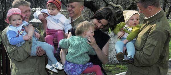 Альтернативная служба в Минском доме ребенка, архивное фото - Sputnik Беларусь