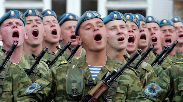 Репетиция военного парада в Минске, посвященного Дню независимости - Sputnik Беларусь