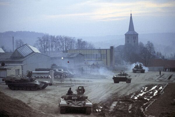 Вывод советских войск из Чехословакии в 1990 году, архивное фото - Sputnik Беларусь