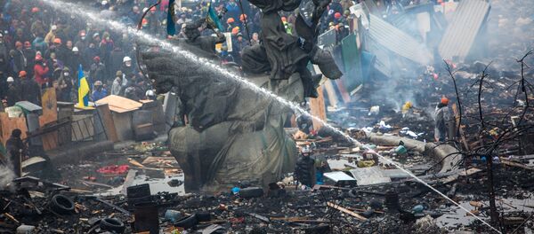 Сторонники оппозиции на Майдане - Sputnik Беларусь