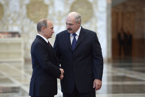 Владимир Путин и Александр Лукашенко, архивное фото - Sputnik Беларусь