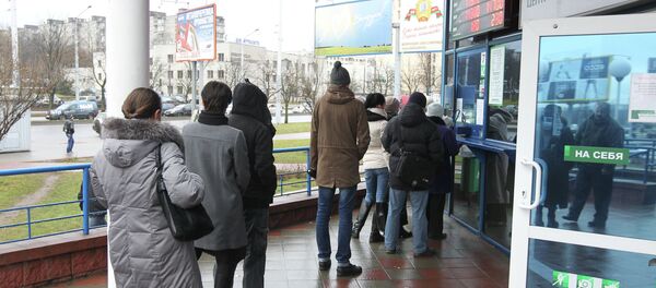 Обмен валют, архивное фото - Sputnik Беларусь