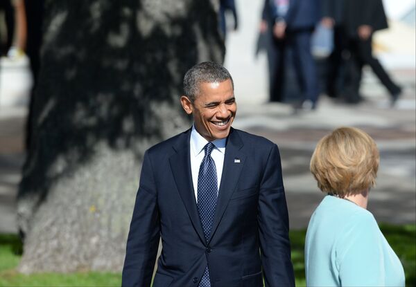 Ангела Меркель оглядывается на Барака Обаму - Sputnik Беларусь