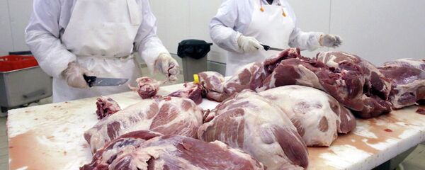 Контроль качества мяса  - Sputnik Беларусь