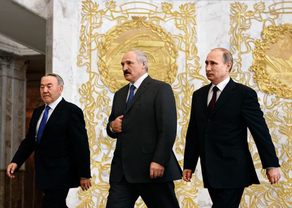 Владимир Путин, Александр Лукашенко и Нурсултан Назарбаев, архивное фото - Sputnik Беларусь