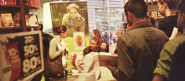 Мишель Уэльбек на презентации книги, архивное фото - Sputnik Беларусь