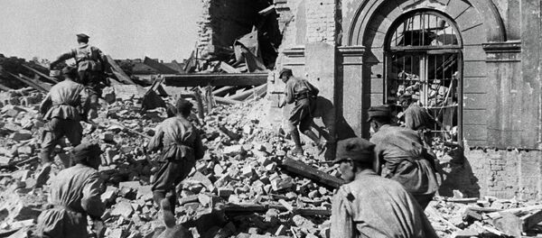 Варшава не будзе афіцыйна адзначаць 75-ю гадавіну вызвалення ад фашыстаў Варшава не будзе афіцыйна адзначаць 75-ю гадавіну вызвалення ад фашыстаў - Sputnik Беларусь