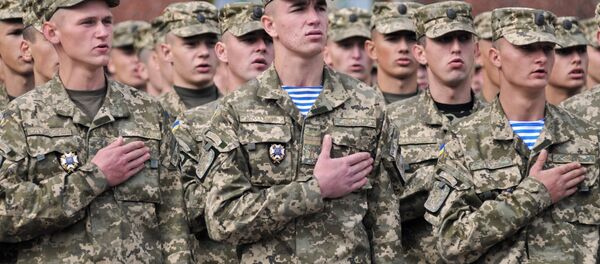 Курсанты Академии сухопутных войск имени Петра Сагайдачного, архивное фото - Sputnik Беларусь