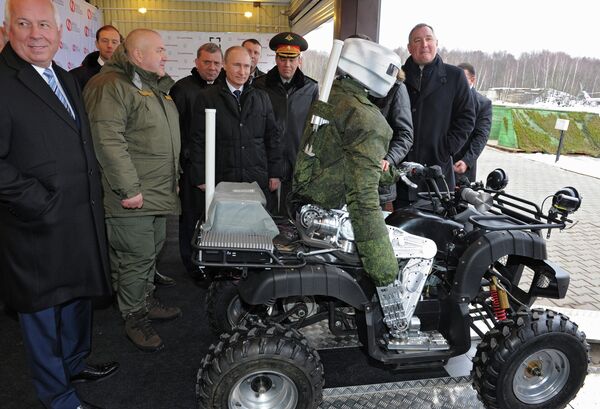 Президент РФ В.Путин посетил центральный научно-исследовательский институт точного машиностроения - Sputnik Беларусь
