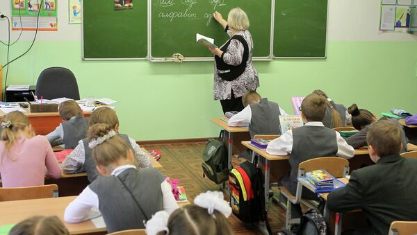 Урок белорусского языка в школе - Sputnik Беларусь