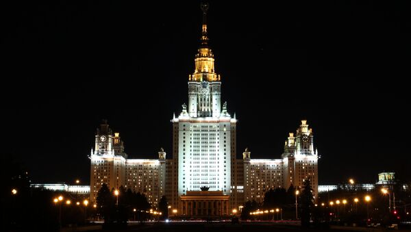 Здание Московского государственного университета имени М.В. Ломоносова, архивное фото - Sputnik Беларусь