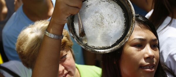 Марш пустых кастрюль в Каракасе 24 января 2015 года Марш пустых кастрюль в Каракасе 24 января 2015 года - Sputnik Беларусь