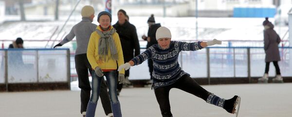 Каток в  Минске - Sputnik Беларусь